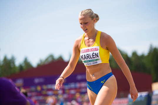 Kaiza Karlén of Sweden looks dejected in the women's long