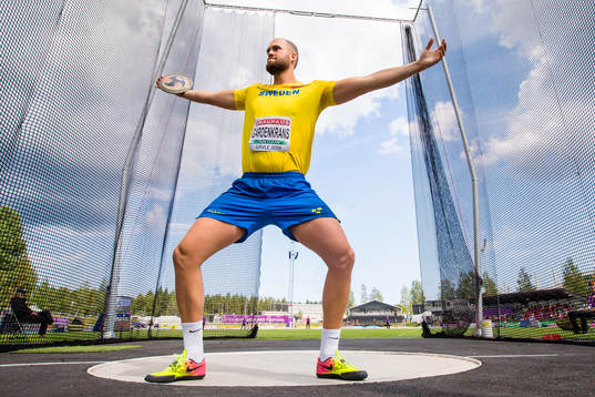 Jakob Gardenkrans of Sweden