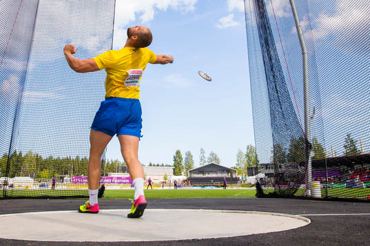 Jakob Gardenkrans of Sweden