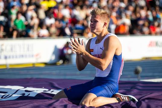 Sondre Guttormsen of Norway looks dejected