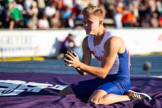 Sondre Guttormsen of Norway looks dejected
