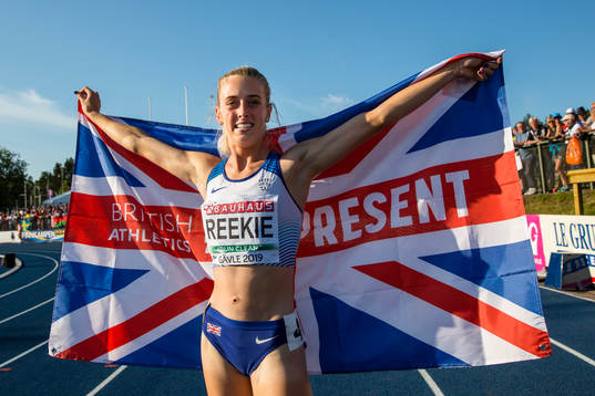 Jemma Reekie of Great Britain wins the women's 800m final