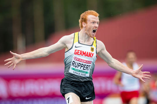 Frederik Ruppert of Germany reacts