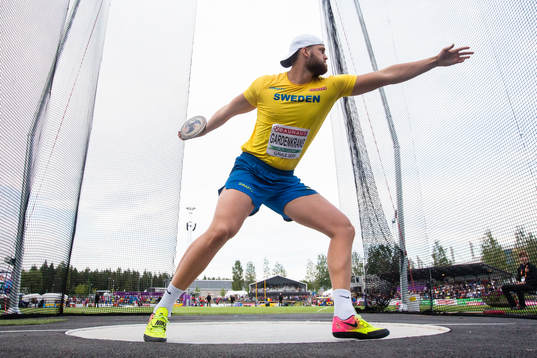 Jakob Gardenkrans of Sweden