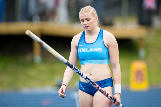 Wilma Murto of Finland looks dejected in the women's pole