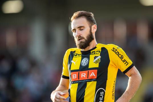 Oskar Sverrisson of Häcken looks dejected