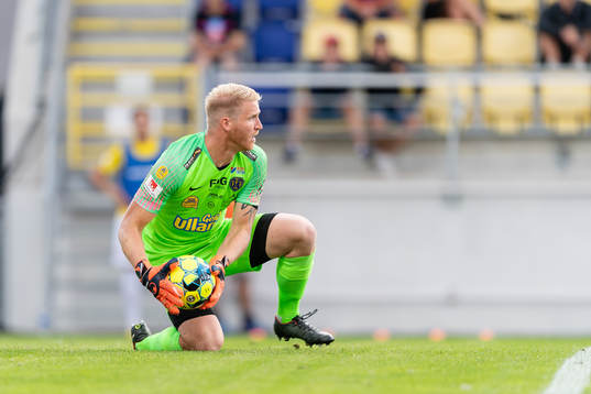 Falkenbergs målvakt Hampus Nilsson