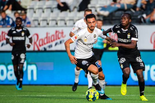 Örebros Simon Amin och IFK Göteborgs Alhassan Yusuf