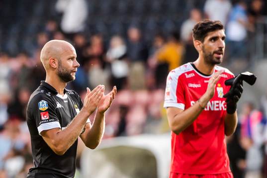 IFK Göteborgs Robin Söder och målvakt Ioannis Anestis