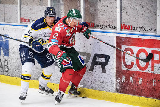 s Didrik Strömberg och Frölundas Max Friberg