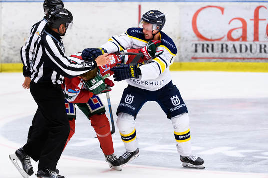 s Emil Johansson