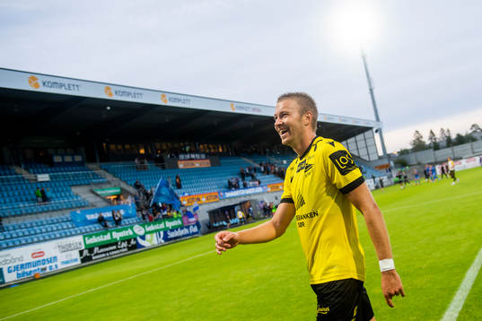 Henrik Robstad of Start celebrates