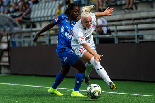 Eskilstunas Ngozi Sonia Okobi och Rosengårds Sofie Svava