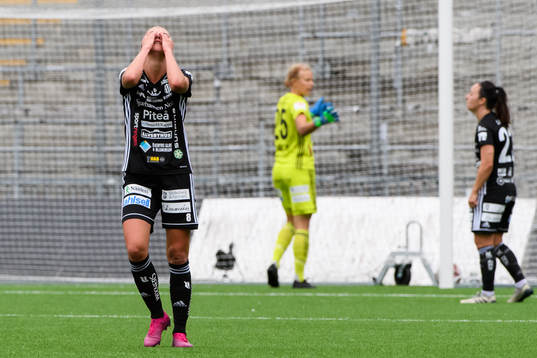 Piteås Julia Karlernäs deppar