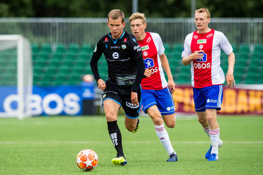 Vegard Østraat Erlien of Sandnes Ulf
