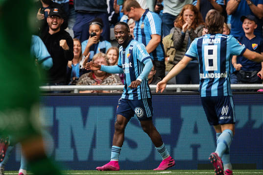 Djurgårdens Mohamed Buya Turay jublar