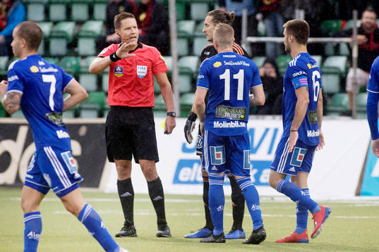 Bläddra bland fler bilder av Fotboll, Allsvenskan, GIF Sundsvall - Östersund