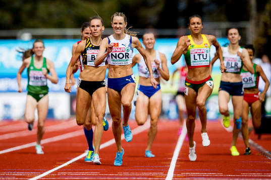 Hedda Hynne of Norway competes to win the women's 800 meter