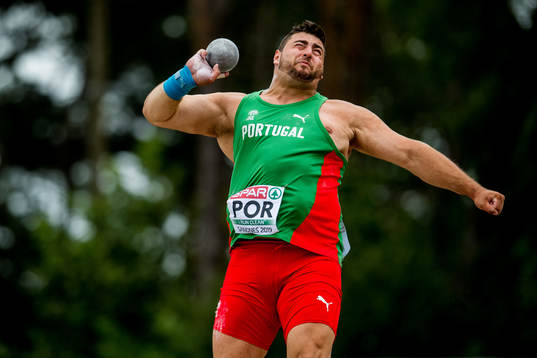 Tsanko Arnaudov of Portugal