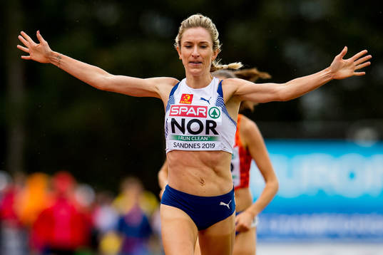 Karoline Bjerkeli Grøvdal of Norway celebrates winning the