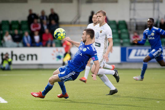 Marc Mas Costa GIF Sundsvall och Eirik Haugan Östersunds FK