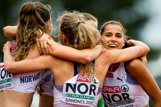 Amalie Hammild Iuel of Norway celebrates with her teammates