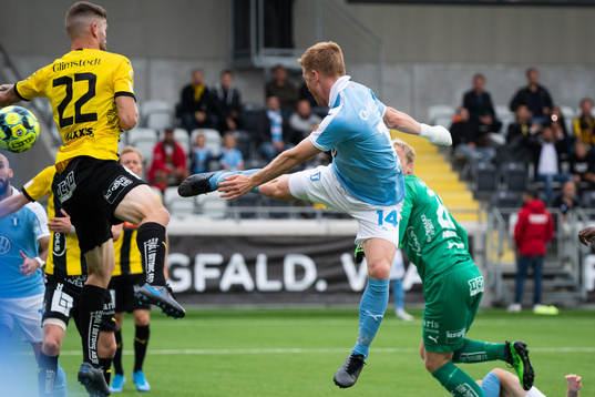 Malmö FFs Anders Christiansen gör 0-1