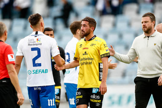Elfsborgs Frederik Holst och manager Jimmy Thelin