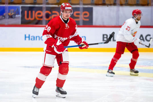 Timrås Jonathan Dahlén