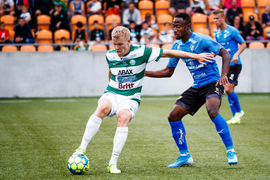 Västerås Simon Johansson och Halmstads Sadat Karim