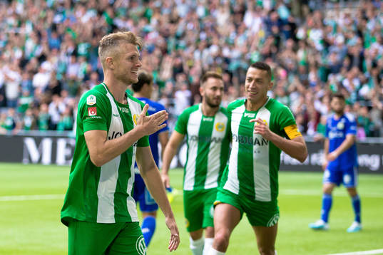 Hammarbys Richard Magyar jublar