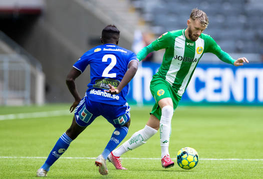 Hammarbys Simon Sandberg och Sundsvalls Pa Konate