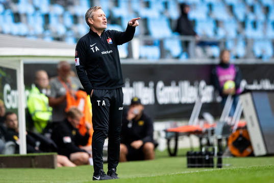 Örgrytes tränare Thomas Askebrand