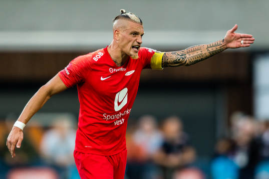 Vito Wormgoor of Brann reacts