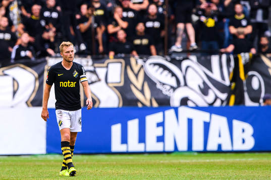 s Sebastian Larsson deppar