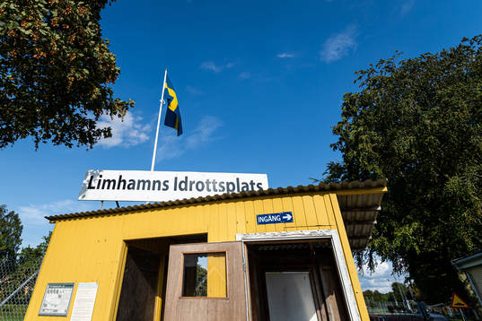 Generell vy över entrén till Limhamns Idrottsplats