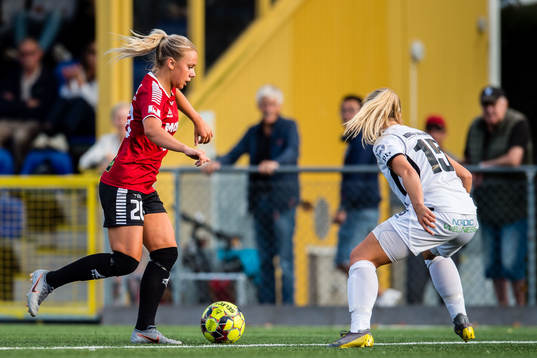 Limhamn Bunkeflos Jennie Egeriis och Kungsbackas Linnea