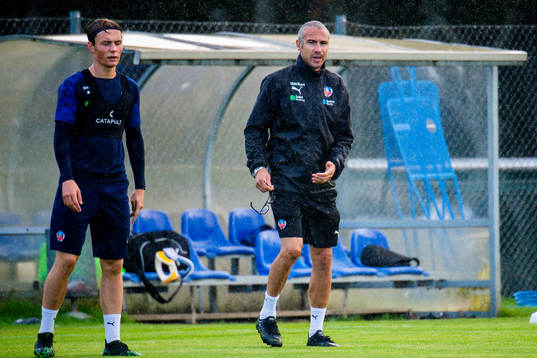 Filip Sjöberg och tränare Henrik Larsson