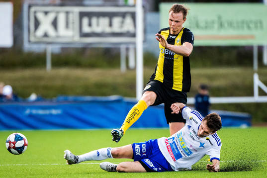 Hammarbys Tim Söderström och Luleås Joe Massey