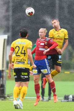 Elfsborgs Gustav Henriksson och Gauthiods Jacob Berg