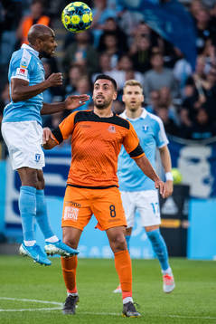 Fouad Bachirou of Malmö FF and Shay Mazor of Bnei Yehuda