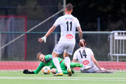 Helsingborgs målvakt Alexander Nilsson och Oskarshamns
