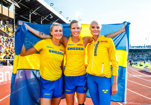 Bianca Salming, Erika Kinsey and Louise Ekman of Sweden
