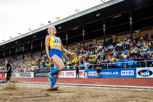 Tilde Johansson of Sweden in pain