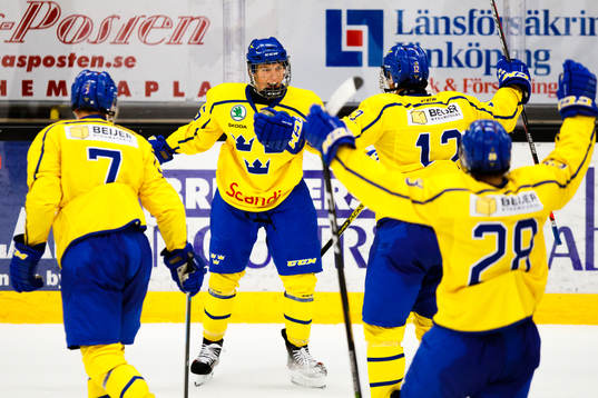 Sveriges Oskar Jellvik jublar
