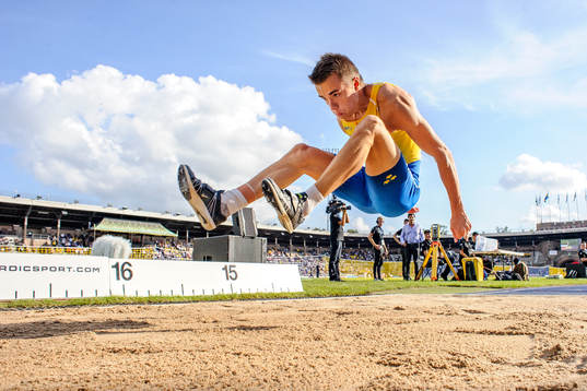 Jesper Hellström of Sweden