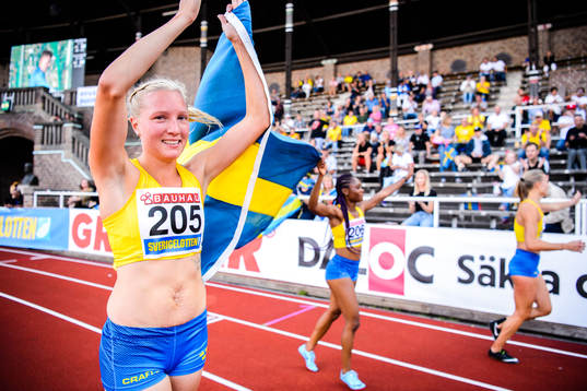 Moa Hjelmer of Sweden celebrates