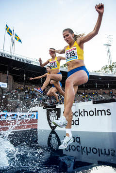 Johanna Eriksson of Sweden, Amélie Svensson of Sweden and