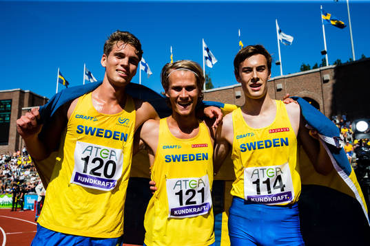 Emil Blomberg, Vidar Johansson and Leo Magnusson of Sweden