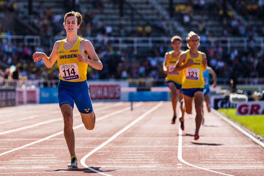 Simopn Sundström of Sweden